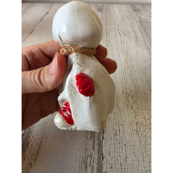 Vintage ceramic ghost figurine Halloween decor statue figurine - Picture 2 of 8